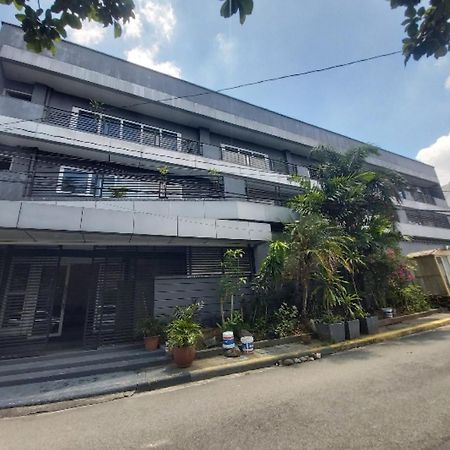 Nest Suites Quezon City Exterior foto